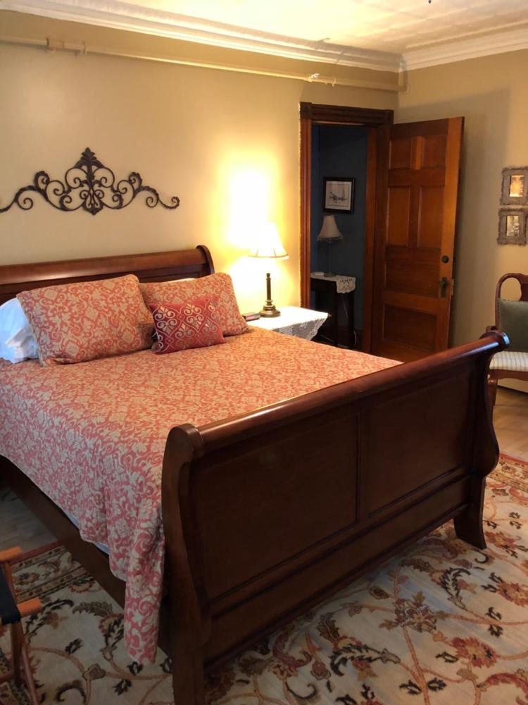 Deluxe Double Room interior
